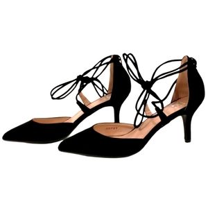 Black Point Toe Leg Wrap Tied Kitten Heels Size 7 Faux Suede
